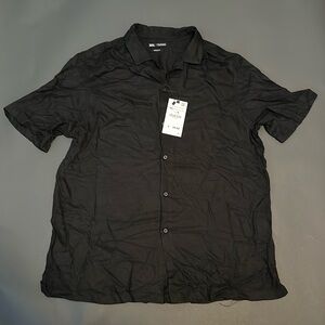 Brand new Zara Men’s short sleeve button down club shirt